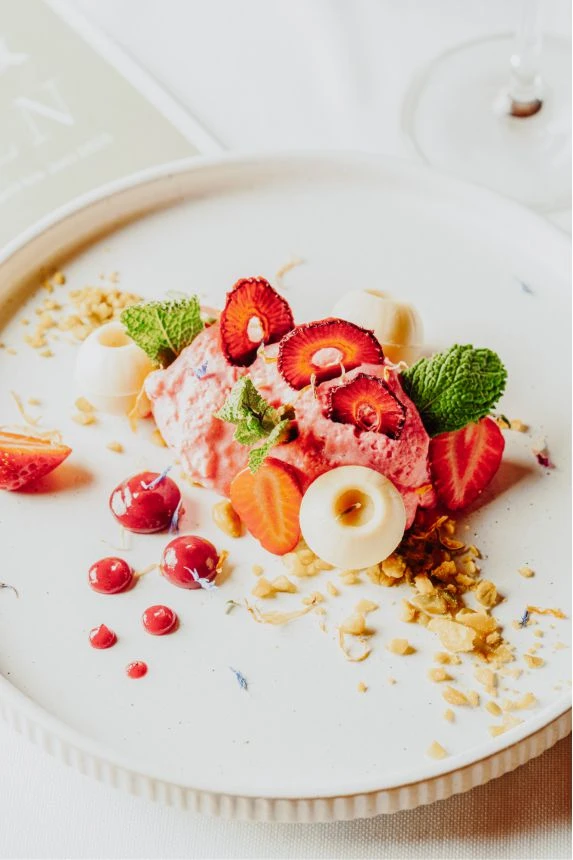 Eisvogel Restaurant 2 wellnesshotel bayern sommerurlaub aktivurlaub eisvogel 41