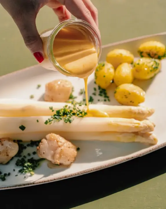 wellnesshotel sommerurlaub bayern eisvogel Zeichenflaeche 92